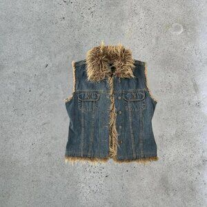 Y2K denim vest with faux fur trim